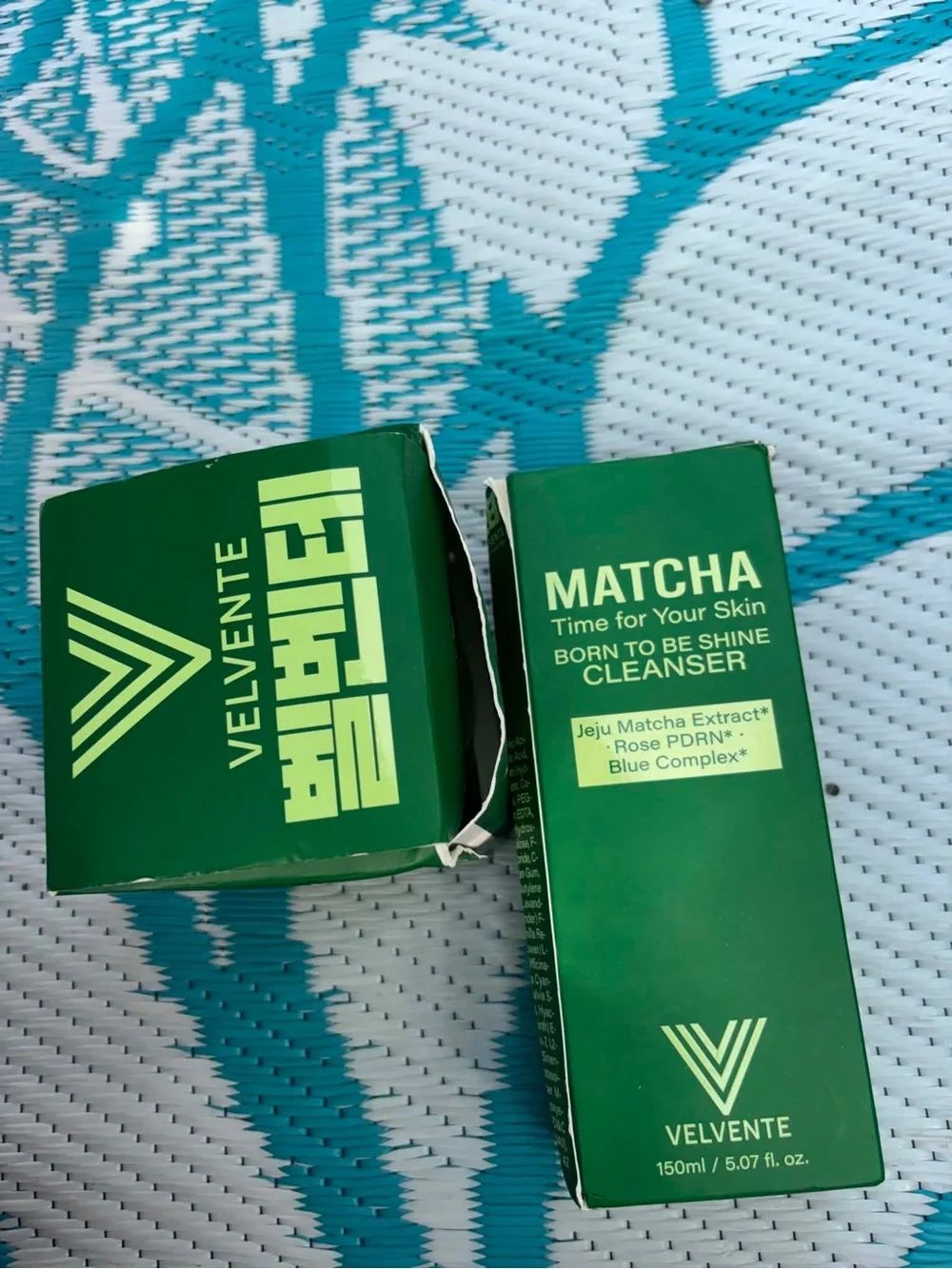 Velvet matcha cleanser